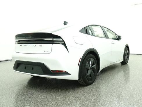 New 2026 Toyota Prius SE image 20