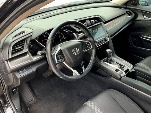 Used 2019 Honda Civic EX image 19