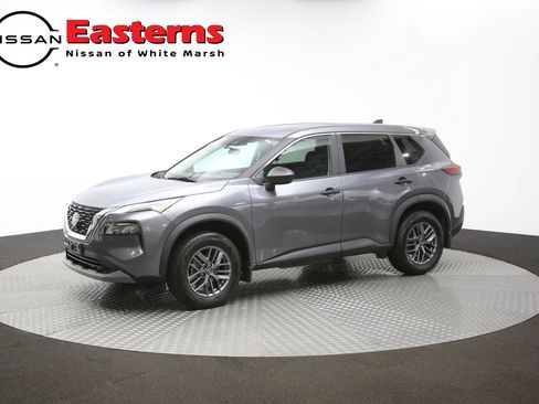 Used 2023 Nissan Rogue S image 89