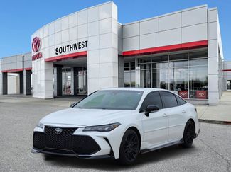 Used 2020 Toyota Avalon TRD FWD video 2