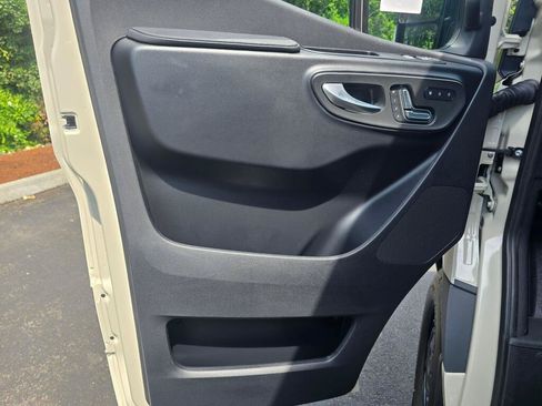 New 2026 Mercedes-Benz Sprinter 2500 image 33