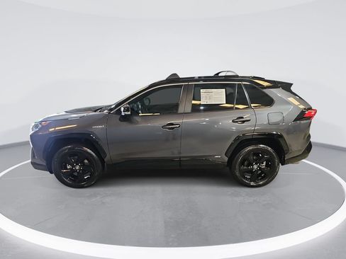 Used 2019 Toyota RAV4 XSE w/ XSE Weather Package AWD/4WD image 8