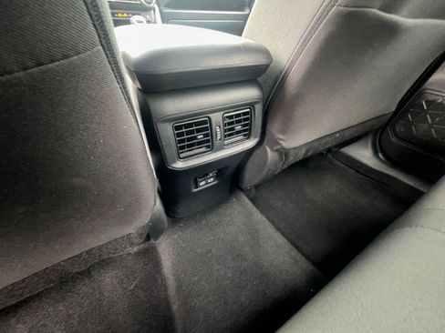 Used 2025 Toyota RAV4 XLE image 25