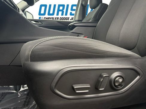 Used 2023 Jeep Grand Cherokee L Laredo w/ Luxury Tech Group I image 18