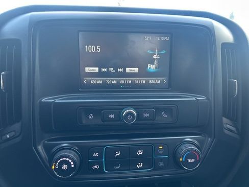 Used 2019 Chevrolet Silverado 1500 Custom image 9