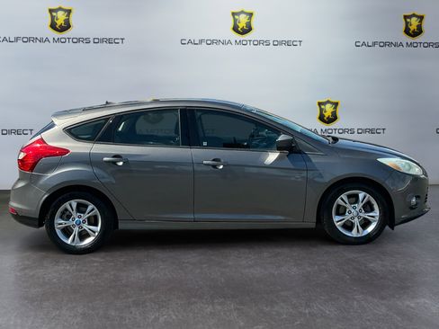 Used 2012 Ford Focus SE FWD image 6