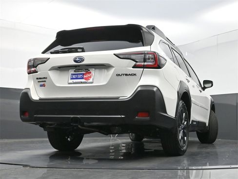 Used 2024 Subaru Outback Onyx Edition image 28