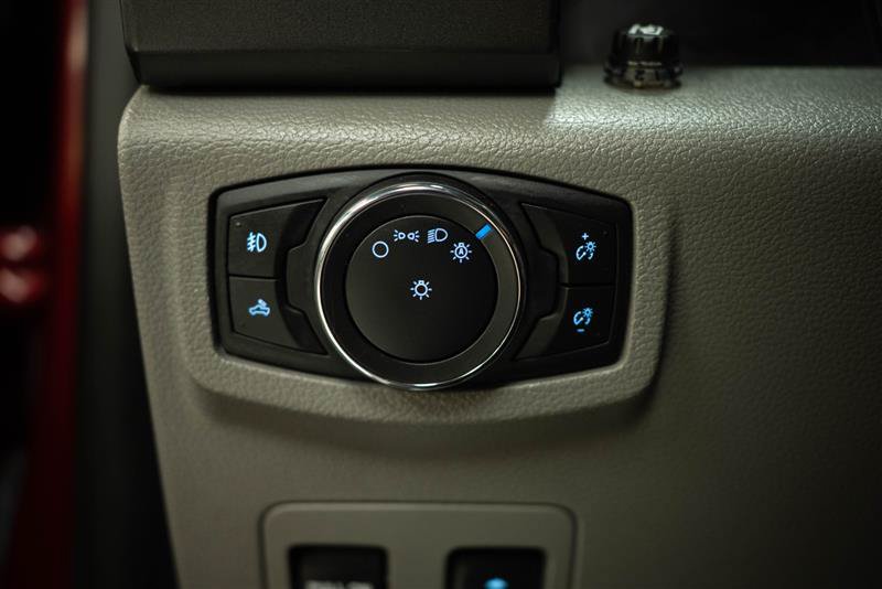 Used 2017 Ford F150 XLT w/ Equipment Group 301A Mid AWD/4WD image 26