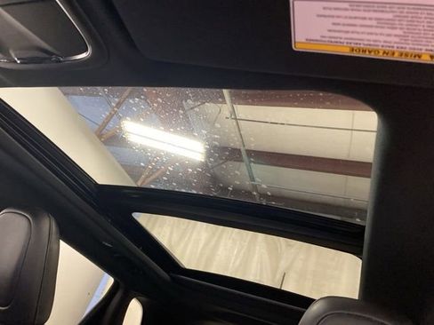 Used 2021 Jeep Cherokee Latitude Lux 80th Anniv w/ Quick Order Package 26U 80TH image 18