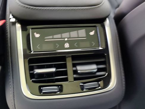 New 2026 Volvo XC90 B6 Plus image 29