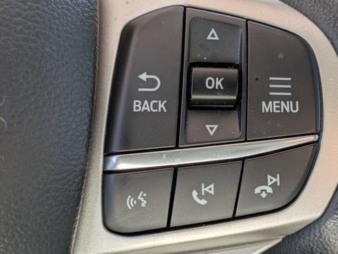 Used 2023 Ford Explorer XLT w/ Equipment Group 202A AWD/4WD image 27