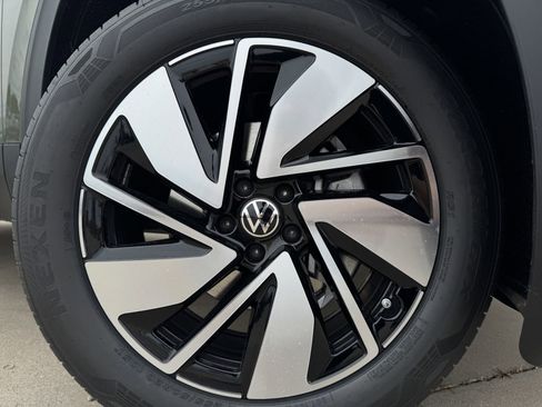 New 2026 Volkswagen Atlas SE AWD/4WD image 11