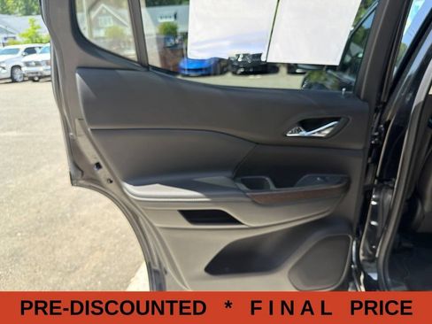 Used 2023 GMC Acadia Denali w/ Black Diamond Edition AWD/4WD image 54