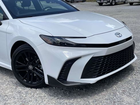 Used 2025 Toyota Camry SE w/ Multimedia Upgrade Package FWD image 28