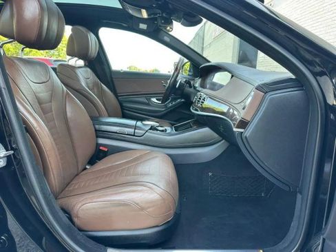 Used 2020 Mercedes-Benz S 560 4MATIC Sedan image 33