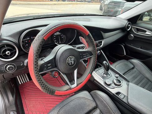 Used 2018 Alfa Romeo Giulia Ti Sport w/ Quick Order Package 22S Sport image 25