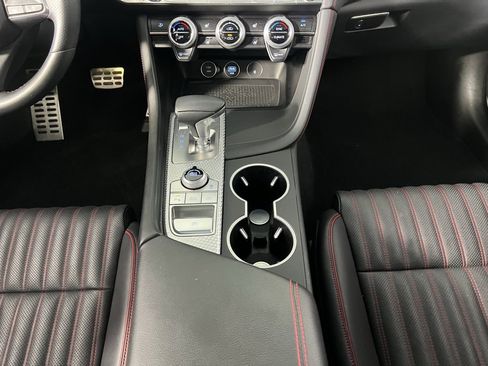 Used 2023 Genesis G70 2.0T w/ Sport Prestige Package image 17