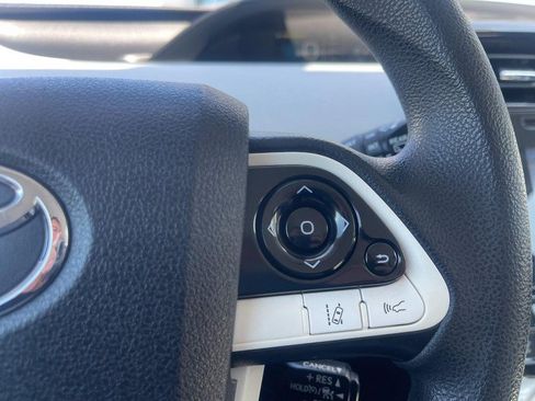 Used 2018 Toyota Prius Two w/ Prius Two Safety Plus Package image 17