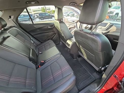 Used 2023 Chevrolet Equinox RS image 29