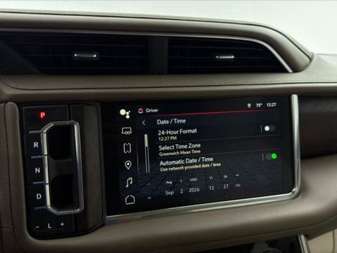Used 2022 GMC Yukon XL Denali AWD/4WD image 38
