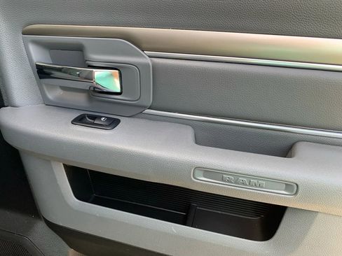 Used 2018 RAM 1500 Lone Star image 23