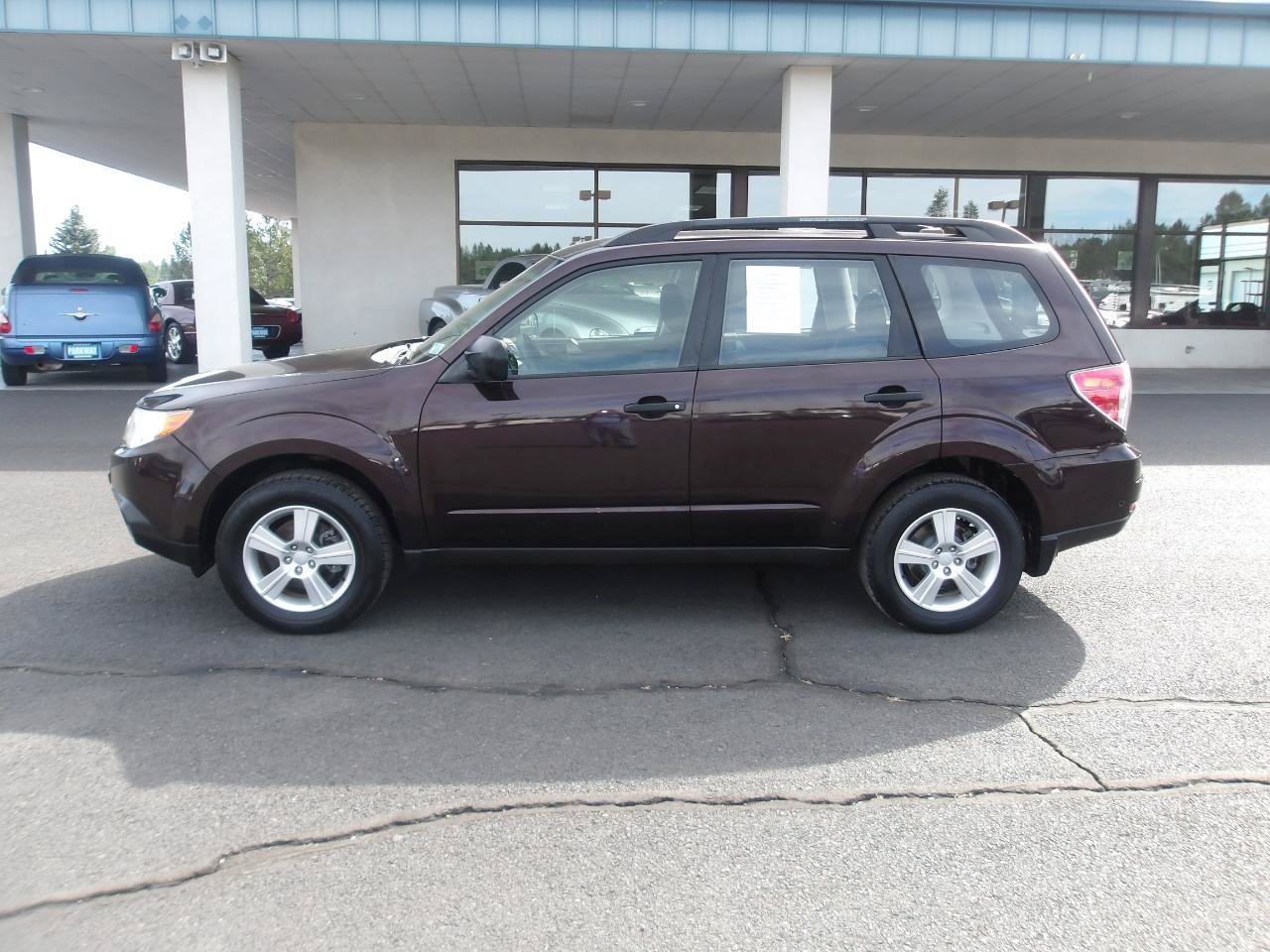 Used 2013 Subaru Forester 2.5X w/ Alloy Wheel Pkg AWD/4WD image 2