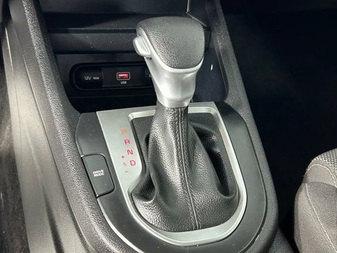 Used 2023 Kia Forte LXS w/ LXS Technology Package FWD image 18