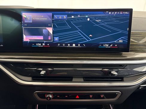 Certified 2024 BMW X7 xDrive40i w/ M Sport Package AWD/4WD image 12