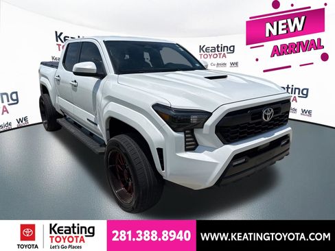 Used 2024 Toyota Tacoma TRD Sport AWD/4WD image 1
