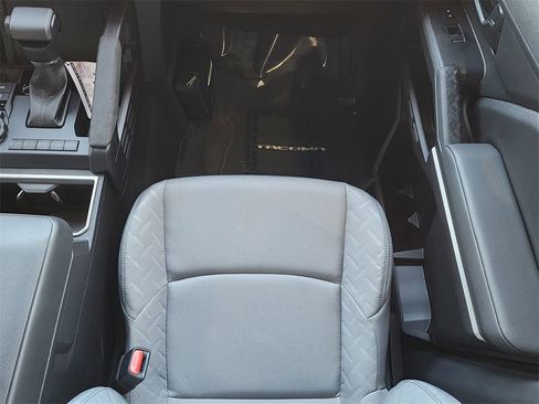 New 2025 Toyota Tacoma SR5 image 9