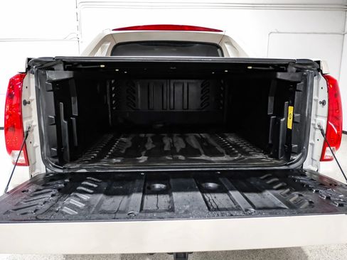 Used 2013 Cadillac Escalade EXT Premium AWD/4WD image 53