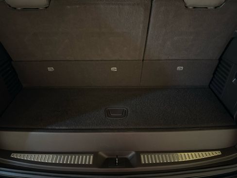 Used 2016 GMC Yukon Denali w/ Open Road Package image 23