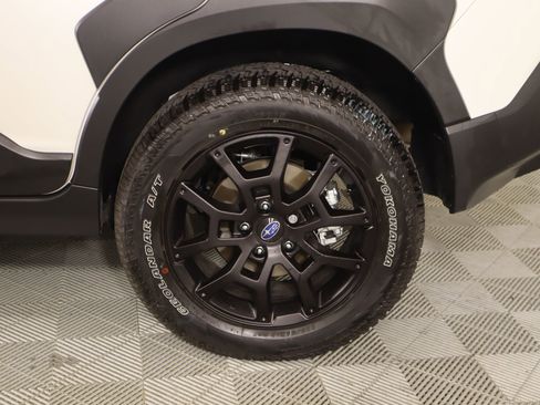 Used 2025 Subaru Crosstrek 2.5i Wilderness w/ Wilderness Package image 19