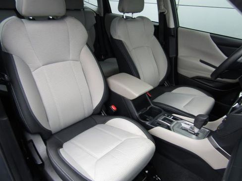 Used 2022 Subaru Forester image 8