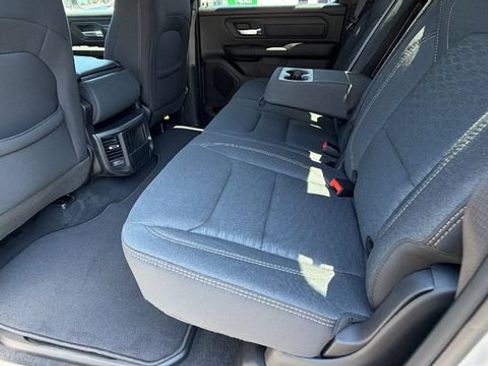 New 2026 RAM 1500 Express AWD/4WD image 15