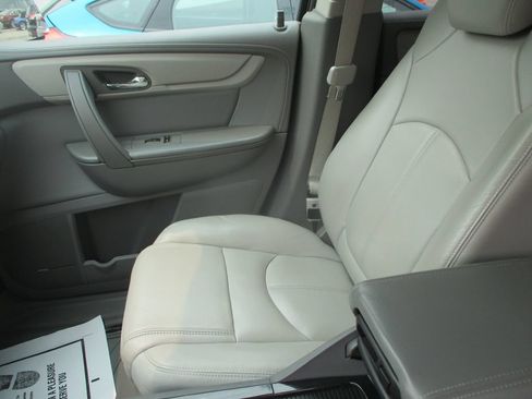 Used 2015 Chevrolet Equinox LT w/ Driver Convenience Package FWD image 14
