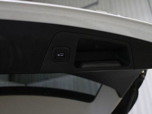 Used 2020 Buick Envision Premium AWD/4WD image 33