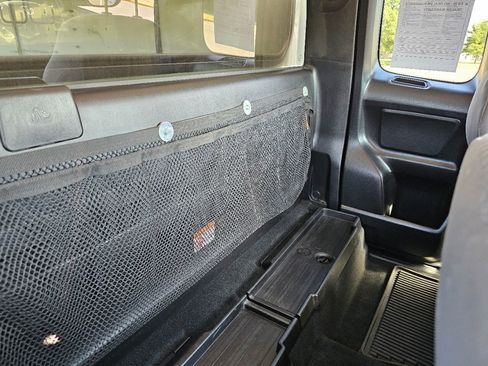 Used 2022 Toyota Tacoma SR image 12