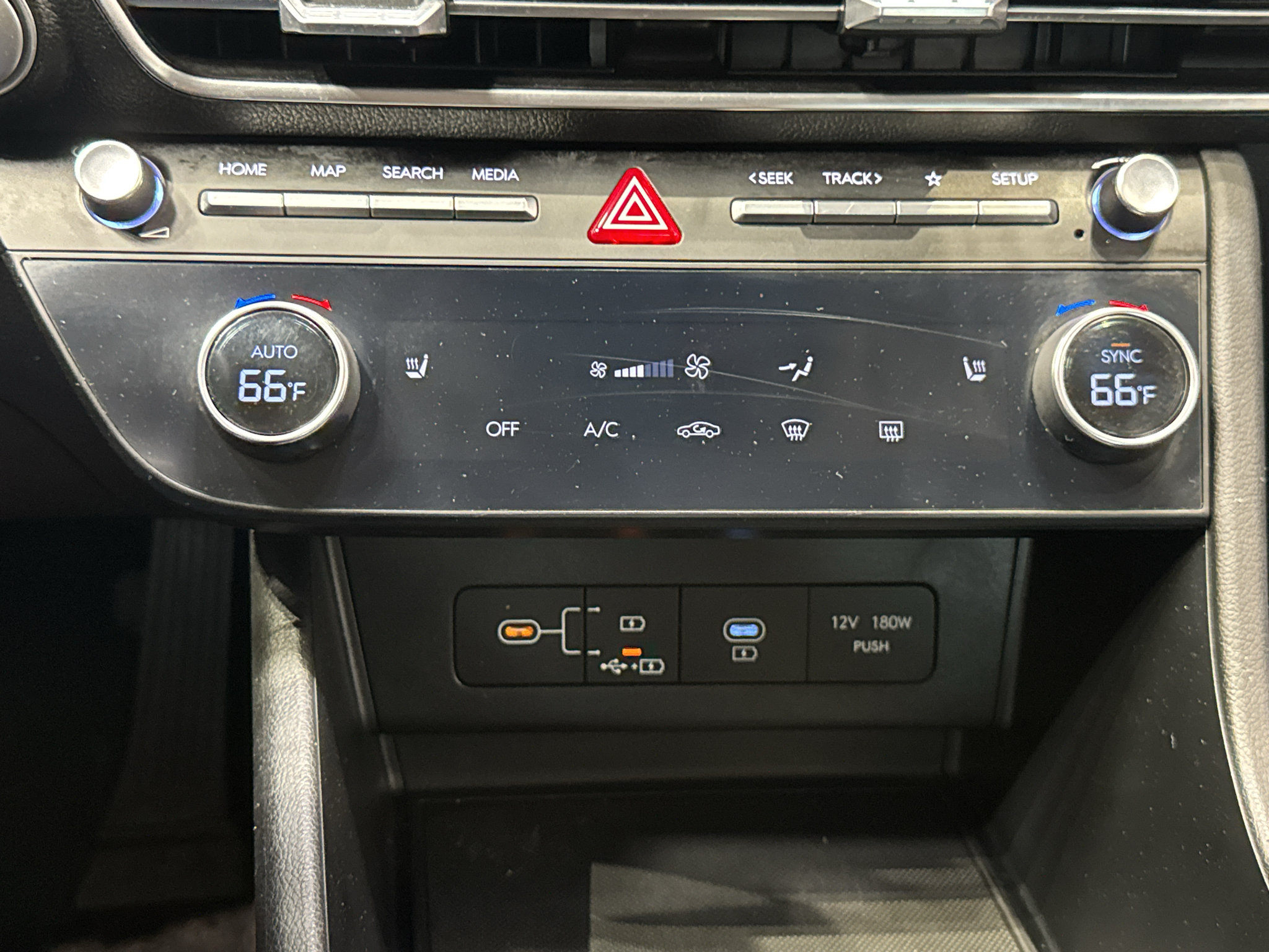 Used 2025 Hyundai Sonata SEL FWD image 29