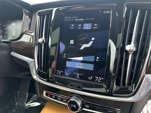 Used 2018 Volvo S90 T5 Momentum AWD/4WD image 39