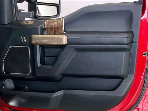 Used 2020 Ford F150 Lariat AWD/4WD image 26