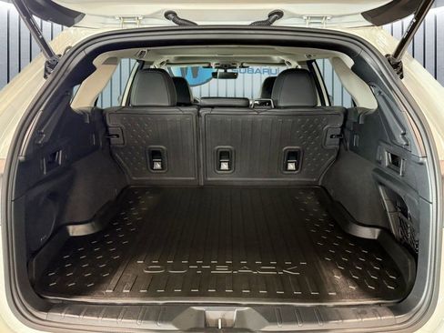 Certified 2025 Subaru Outback Limited w/ Popular Package #2 image 9