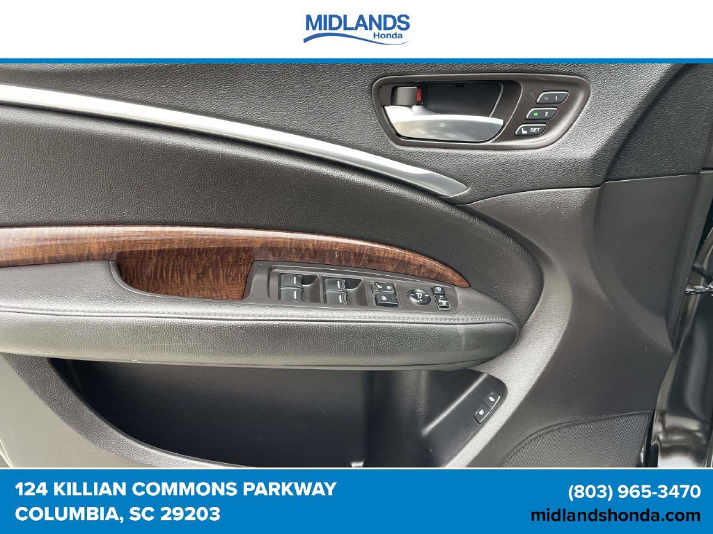 Used 2017 Acura MDX w/ Technology Package AWD/4WD image 18