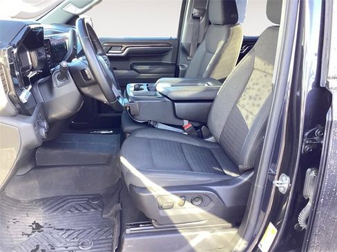 Used 2024 Chevrolet Silverado 1500 LT w/ Protection Package image 9