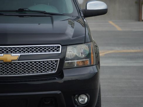 Used 2012 Chevrolet Avalanche LT w/ All-Star Edition image 29