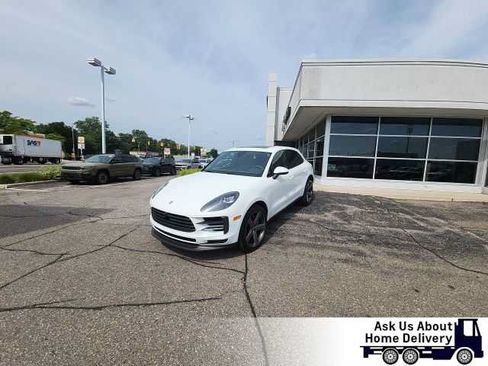 Used 2020 Porsche Macan S AWD/4WD image 1