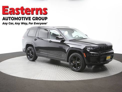 Used 2023 Jeep Grand Cherokee L Laredo AWD/4WD image 50