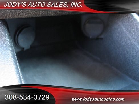 Used 2016 Chevrolet Impala LT image 19