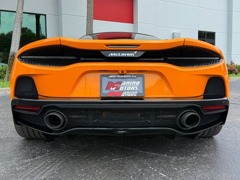 Used 2021 McLaren GT RWD image 22