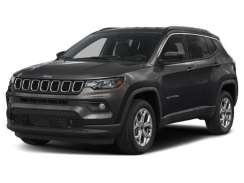 Used 2025 Jeep Compass Limited AWD/4WD image 1